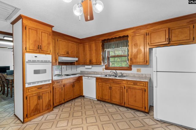 435 Dogwood Road, West Columbia, SC 29172