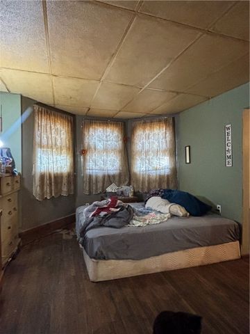 516 Hacker Street, Kane Boro, PA 16735