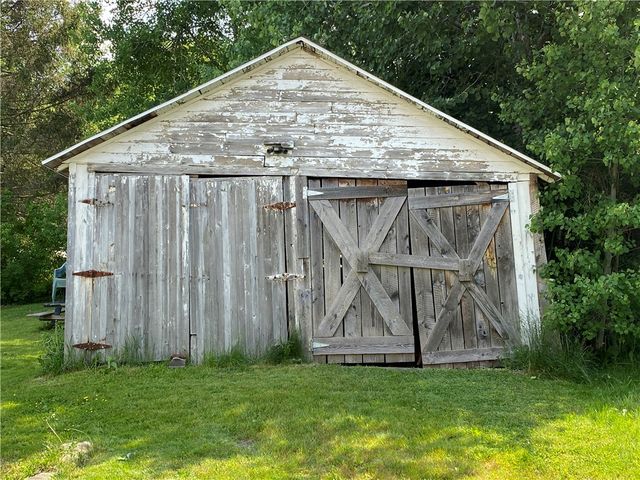 516 Hacker Street, Kane Boro, PA 16735