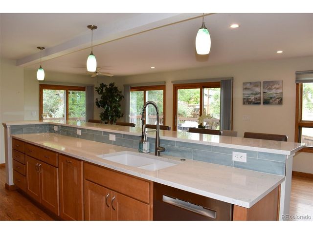 1014 Ash St, Broomfield, CO 80020