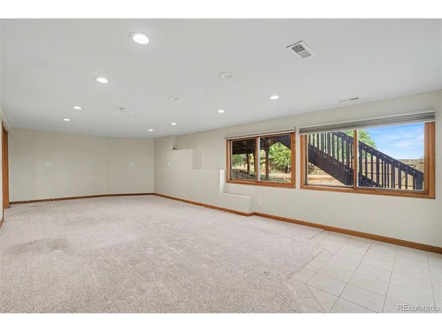 1014 Ash St, Broomfield, CO 80020