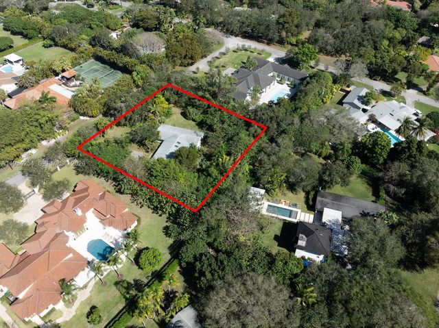 9300 SW 116th St, Miami, FL 33176