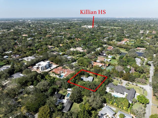 9300 SW 116th St, Miami, FL 33176