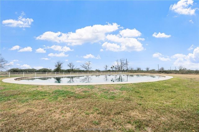 1722 County Road 248, Other, TX 77454