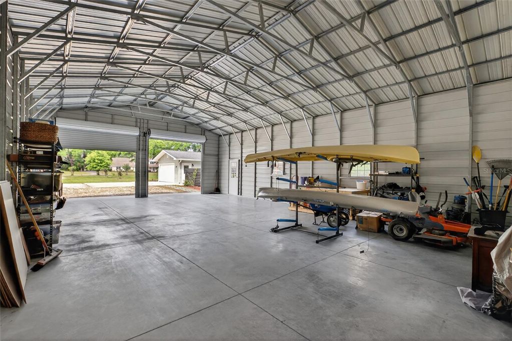 Image 33 of property listing at 2932 CHITTY ROAD, Plant City, FL 33565