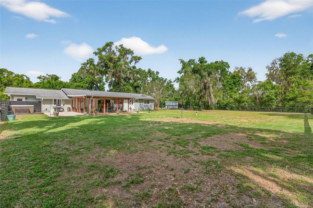 Image 45 of property listing at 2932 CHITTY ROAD, Plant City, FL 33565