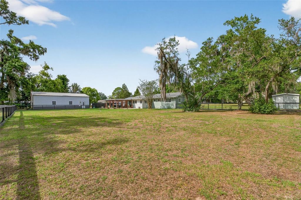 Image 46 of property listing at 2932 CHITTY ROAD, Plant City, FL 33565
