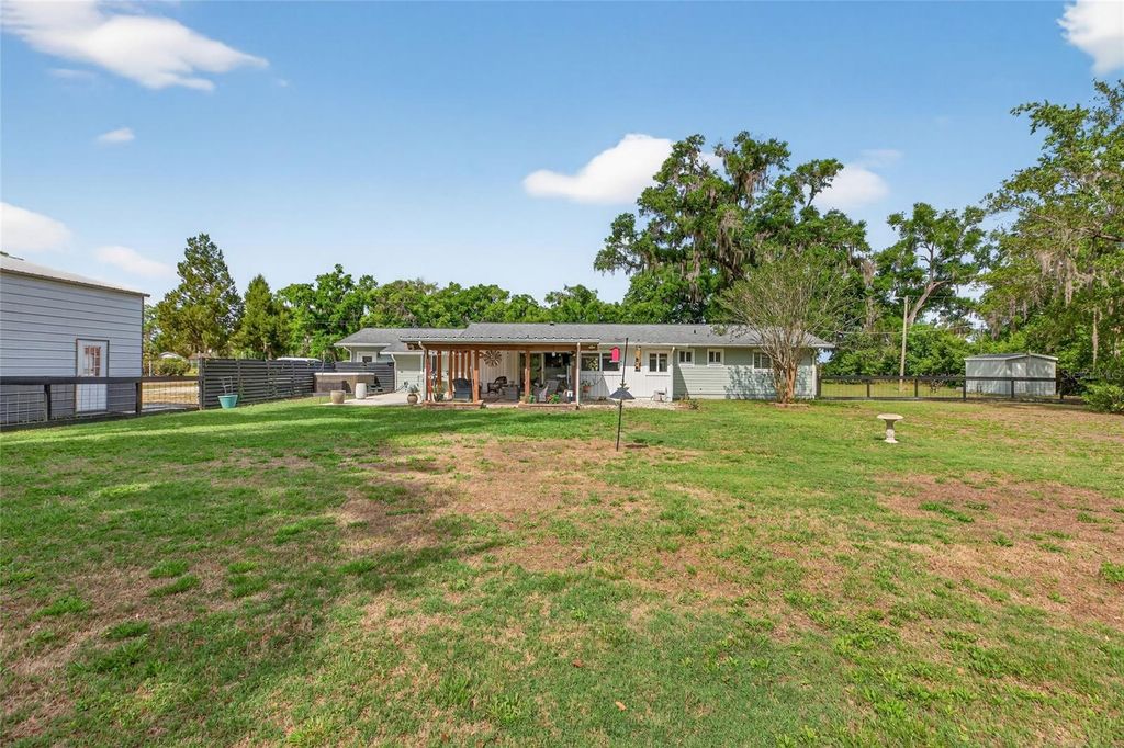 Image 47 of property listing at 2932 CHITTY ROAD, Plant City, FL 33565