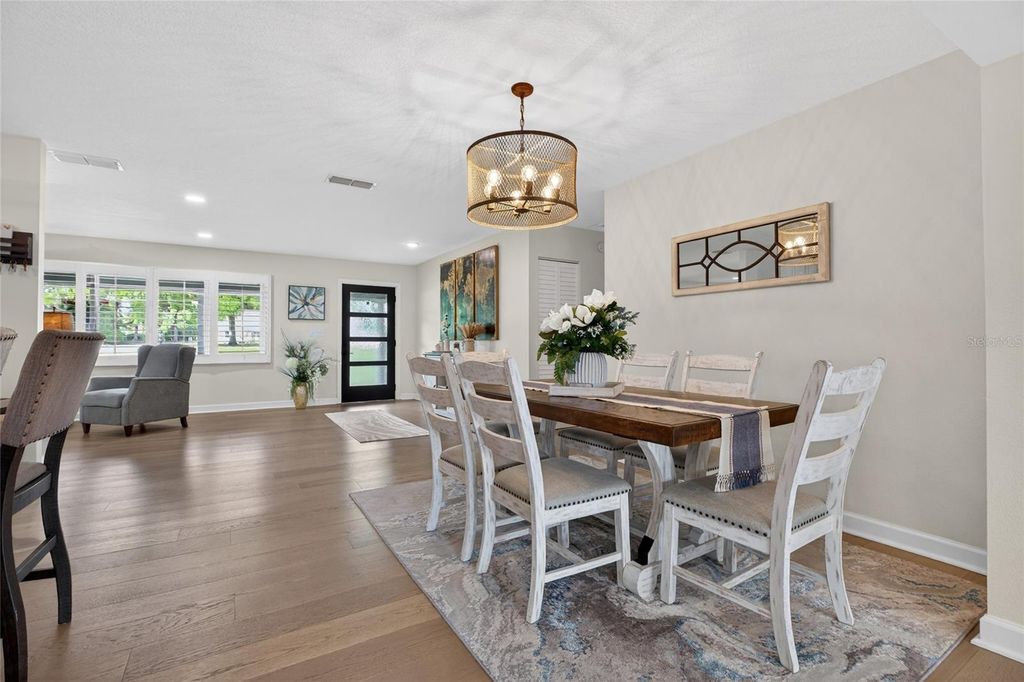 Image 10 of property listing at 2932 CHITTY ROAD, Plant City, FL 33565