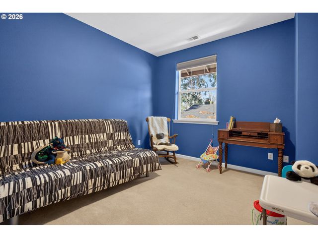 2448 Se YAMHILL St, Portland, OR 97214