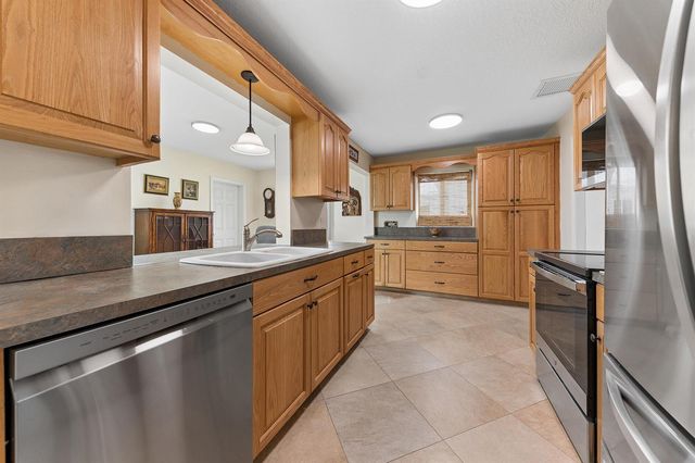 709 SW 15th Street, Boynton Beach, FL 33426