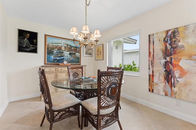 709 SW 15th Street, Boynton Beach, FL 33426