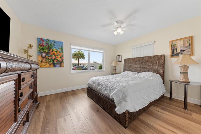 709 SW 15th Street, Boynton Beach, FL 33426
