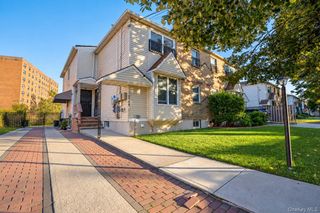 16504 Sayres Avenue 2R, Jamaica, NY 11433
