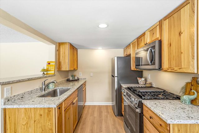 6575 Anoka Street NE, Fridley, MN 55432