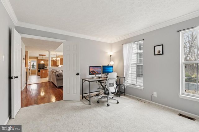 207 CHURCHILL DOWNS CT, Mount Laurel, NJ 08054