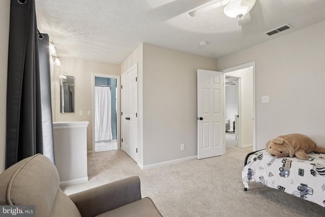 207 CHURCHILL DOWNS CT, Mount Laurel, NJ 08054