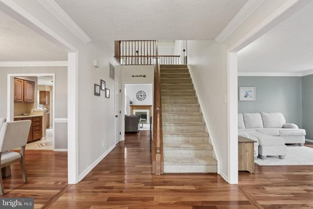 207 CHURCHILL DOWNS CT, Mount Laurel, NJ 08054