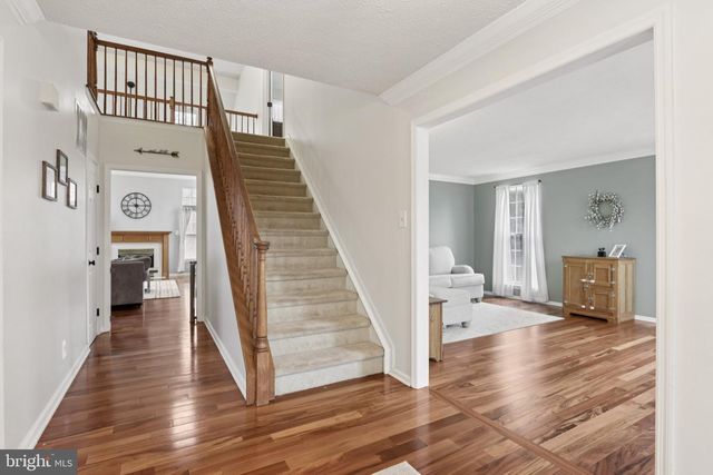 207 CHURCHILL DOWNS CT, Mount Laurel, NJ 08054