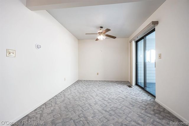 1660 River Road 53, Marysville, MI 48040