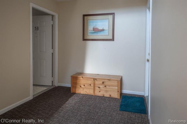 1660 River Road 53, Marysville, MI 48040