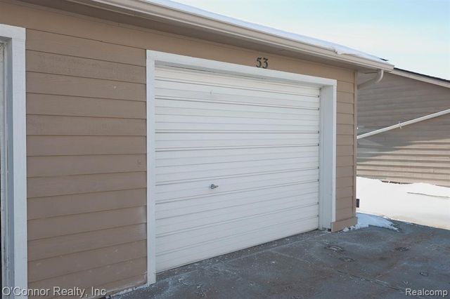 1660 River Road 53, Marysville, MI 48040