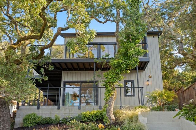 313 Lakeview Way, Redwood City, CA 94062