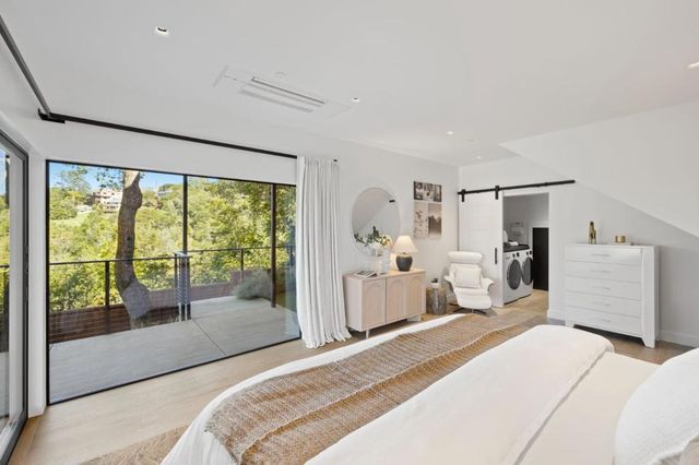 313 Lakeview Way, Redwood City, CA 94062