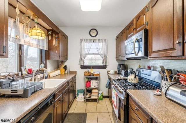 19 William St, Kearny Town, NJ 07032