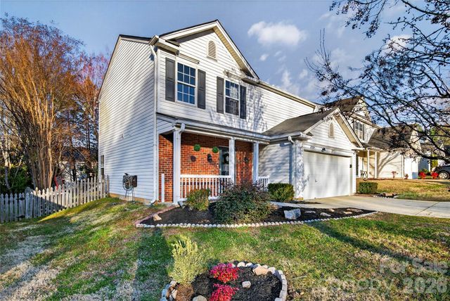 8704 Laurel Run Drive, Charlotte, NC 28269