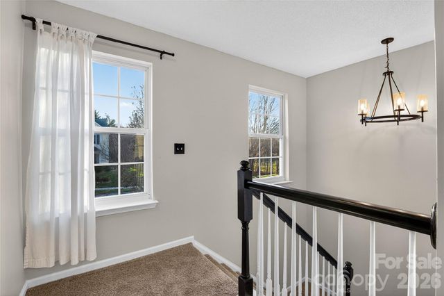 8704 Laurel Run Drive, Charlotte, NC 28269