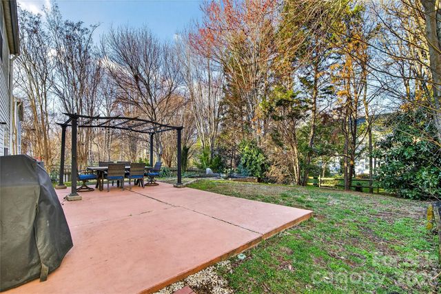 8704 Laurel Run Drive, Charlotte, NC 28269