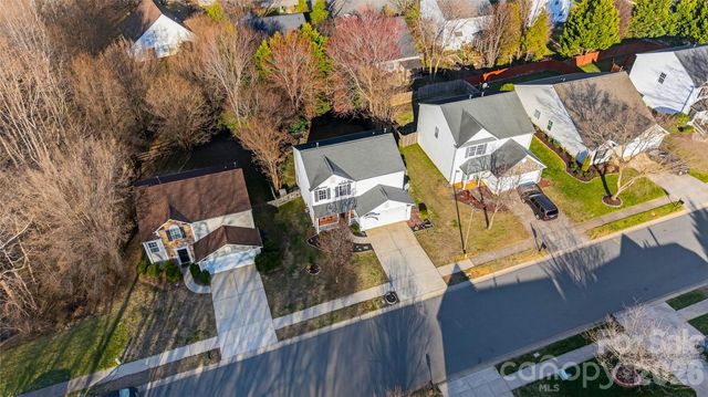 8704 Laurel Run Drive, Charlotte, NC 28269