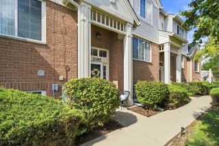 2185 W Concord Lane 2185, Addison, IL 60101