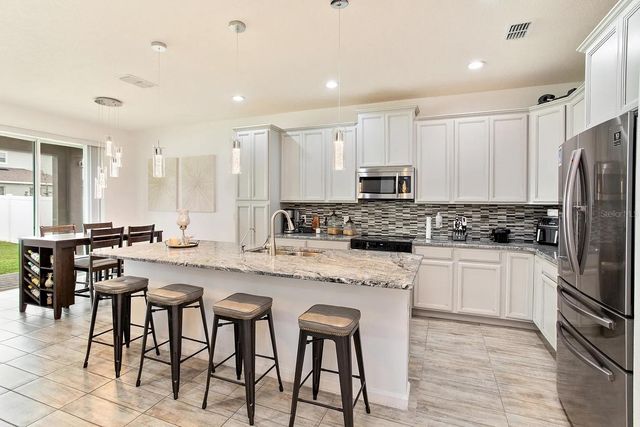 1324 YORKDALE ROAD, Davenport, FL 33837