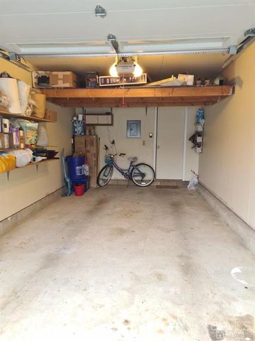 36 Upperbrook Court, Sayreville, NJ 08859