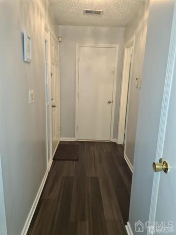 36 Upperbrook Court, Sayreville, NJ 08859