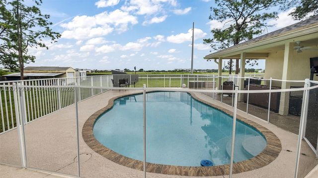 17035 N 48th Ct N, Loxahatchee, FL 33470