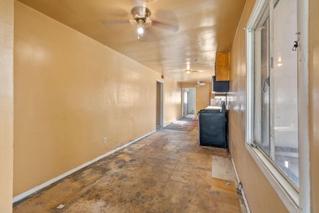 366 N Palm Street, Woodlake, CA 93286