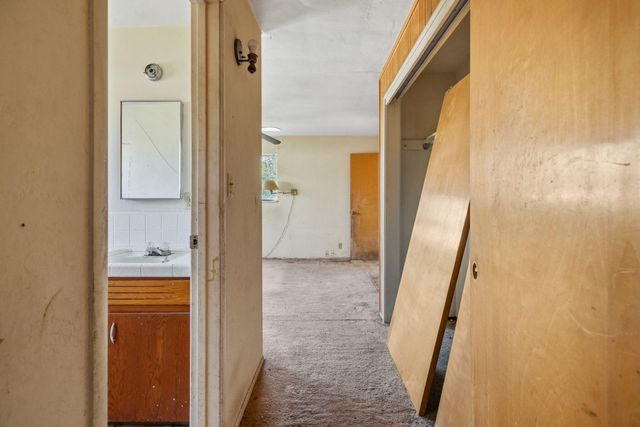 366 N Palm Street, Woodlake, CA 93286