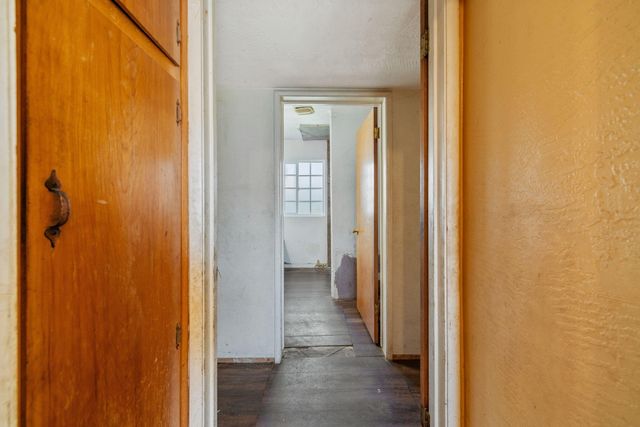 366 N Palm Street, Woodlake, CA 93286