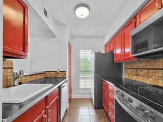 10075 Westpark Drive 9, Houston, TX 77042