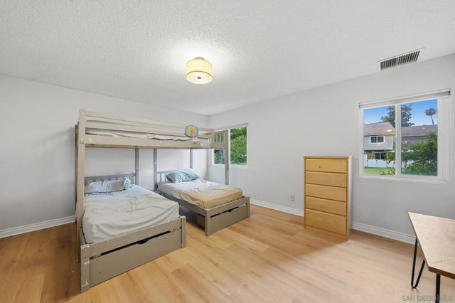 2716 Grade Pl, Spring Valley, CA 91977