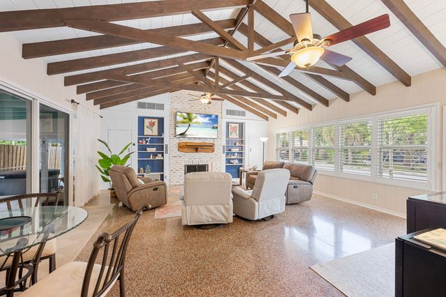 831 N Lakeside Drive, Lake Worth Beach, FL 33460