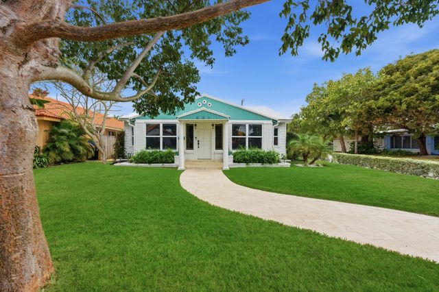 831 N Lakeside Drive, Lake Worth Beach, FL 33460