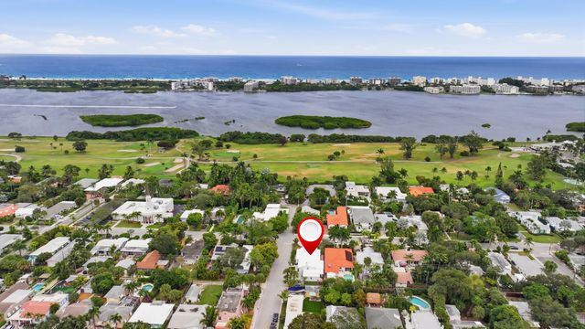 831 N Lakeside Drive, Lake Worth Beach, FL 33460