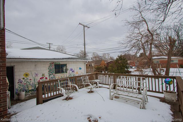 4926 E 12 Mile Road, Warren, MI 48092