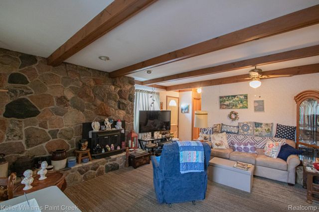 4926 E 12 Mile Road, Warren, MI 48092