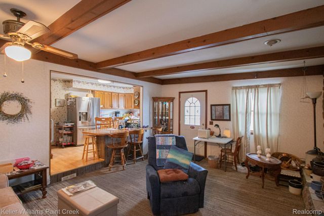 4926 E 12 Mile Road, Warren, MI 48092