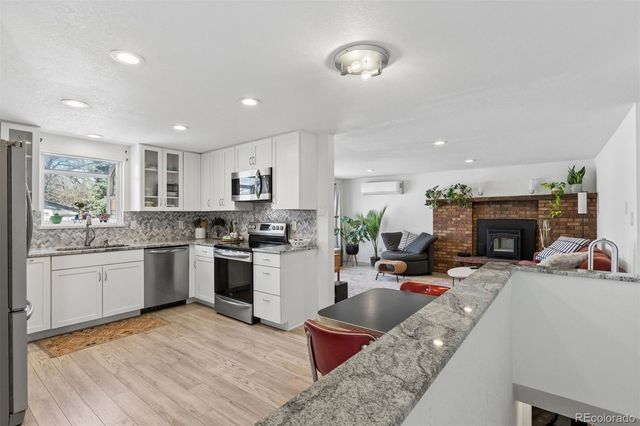 604 W 9th Street, Loveland, CO 80537
